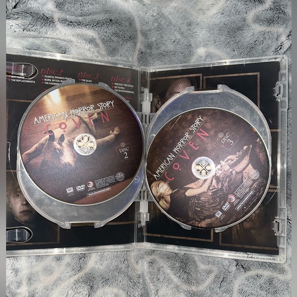 AHS Season 3 Complete Season - Picture 5 of 6